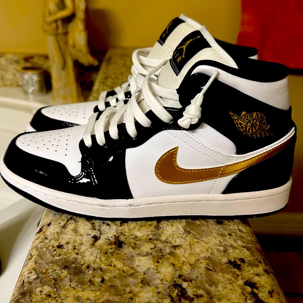 Brand new Nike sneakers